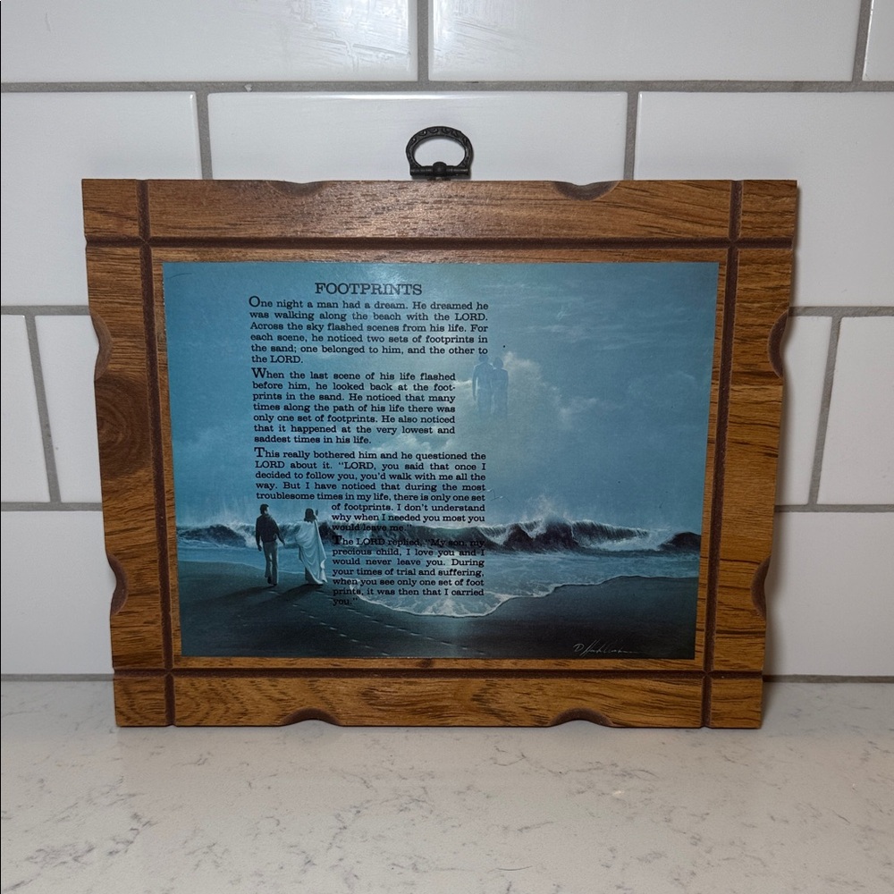 Vintage Footprints in The Sand - Inspirational on Wood Hanging Plaque‎ 11" x 9"